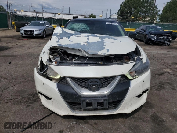 2017 Nissan Maxima Platinum with VIN 1N4AA6AP6HC367629, listed as a Copart auction lot 58747285 with 136,672 mi miles and Salvage title. Bid and sale history available at DreamBid. Image 5.
