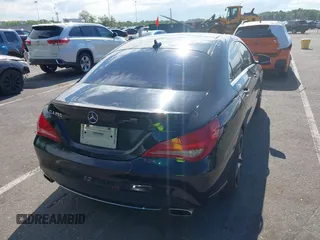 2014 Mercedes-Benz CLA 250 z VIN WDDSJ4EB5EN046902, wystawiony jako IAAI lot #42214090 z przebiegiem 157 256 mil mil oraz . Historia ofert i sprzedaży dostępna na DreamBid. Obrazek 4.