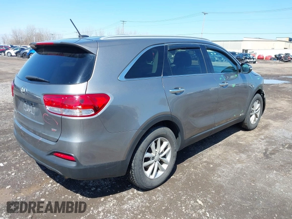 2017 Kia Sorento LX with VIN 5XYPGDA33HG320641, listed as a IAAI auction lot 41971820 with 65,838 mi miles. Bid and sale history available at carsss.com. Image 4.