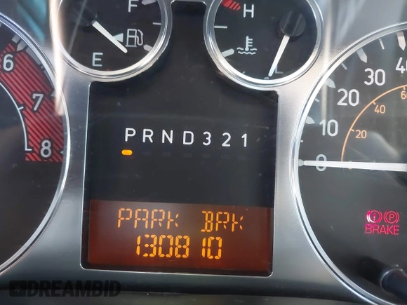 2007 Hummer H3 SUV with VIN 5GTDN13E578153252, listed as a IAAI auction lot 42003767 with 130,810 mi miles. Bid and sale history available at carsss.com. Image 7.