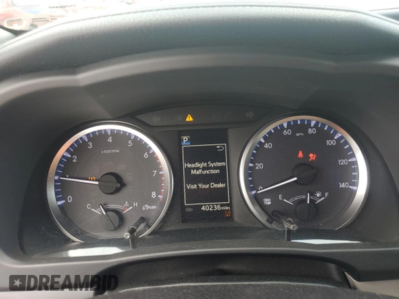 2018 Toyota Highlander LE with VIN 5TDZARFH4JS039470, listed as a Copart auction lot 56961575 with 40,236 mi miles and Salvage title. Bid and sale history available at DreamBid. Image 9.