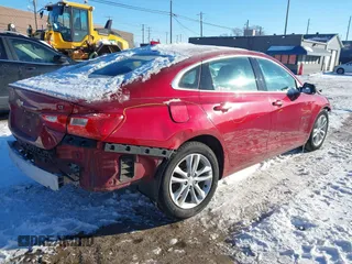 2018 Chevrolet Malibu LT with VIN 1G1ZD5ST6JF213168, listed as a IAAI auction lot 41589030 with 118,491 mi miles and . Bid and sale history available at carsss.com. Image 4.