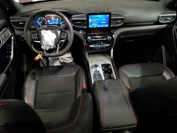 2023 Ford Explorer ST-Line with VIN 1FMSK8KH0PGC01673, listed as a Copart auction lot 62283555 with 7,800 mi miles and Salvage title. Bid and sale history available at DreamBid. Image 8.