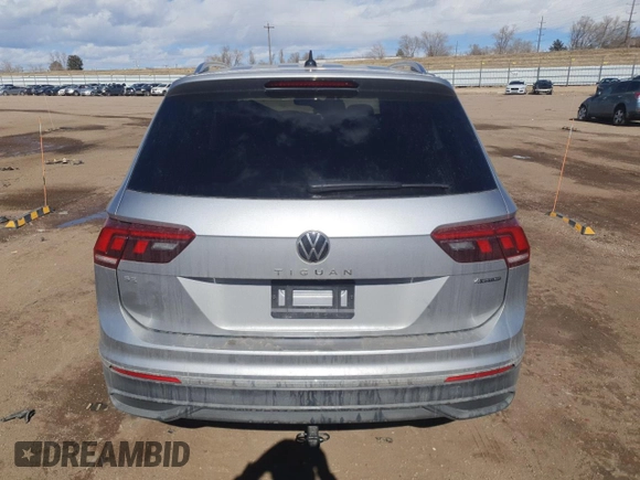 2023 Volkswagen Tiguan SE z VIN 3VV2B7AX1PM065939, wystawiony jako Copart lot #45315355 z przebiegiem 18 729 mil mil oraz Szkoda całkowita • Salvage title. Historia ofert i sprzedaży dostępna na DreamBid. Obrazek 6.