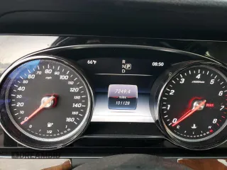 2018 Mercedes-Benz E with VIN WDDZF4KB5JA387867, listed as a Copart auction lot 50929855 with 101,128 mi miles and Salvage Title. Bid and sale history available at carsss.com. Image 9.
