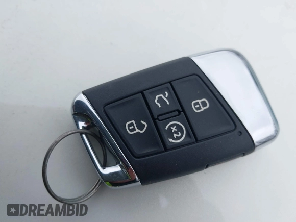 2023 Volkswagen Atlas SE z VIN 1V2HE2CA1PC210232, wystawiony jako IAAI lot #40966039 z przebiegiem 4 064 mil mil oraz . Historia ofert i sprzedaży dostępna na DreamBid. Obrazek 11.