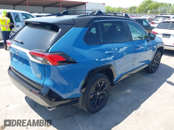 2024 Toyota RAV4 Hybrid XSE with VIN 4T3E6RFV8RU153892, listed as a IAAI auction lot 41848730 with 7,917 mi miles and . Bid and sale history available at carsss.com. Image 4.