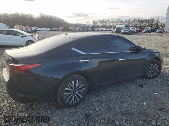 2024 Nissan Altima SV with VIN 1N4BL4DV3RN393964, listed as a Copart auction lot 47564785 with 24,001 mi miles and Salvage Title. Bid and sale history available at DreamBid. Image 3.