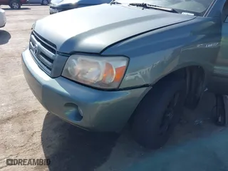 2004 Toyota Highlander with VIN JTEEP21A340048257, listed as a IAAI auction lot 41940474 with 255,423 mi miles. Bid and sale history available at carsss.com. Image 6.