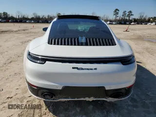 2024 Porsche 911 Carrera with VIN WP0AA2A90RS209329, listed as a Copart auction lot 43049475 with 1,785 mi miles and Salvage Title. Bid and sale history available at carsss.com. Image 6.