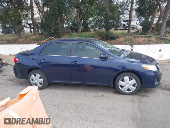 2013 Toyota Corolla L with VIN 5YFBU4EE5DP095580, listed as a IAAI auction lot 42147355 with 180,447 mi miles. Bid and sale history available at carsss.com. Image 13.