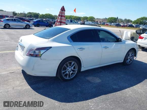 2014 Nissan Maxima SV с VIN 1N4AA5AP5EC487332, выставлен на аукционе IAAI как лот 41439568 с пробегом 120 015 миль миль и . История ставок и продаж доступна на DreamBid. Изображение 4.