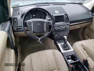 2014 Land Rover LR2 z VIN SALFR2BG5EH392593, wystawiony jako Copart lot #60431865 z przebiegiem 164 971 mil mil oraz Czysty tytuł • Clean title. Historia ofert i sprzedaży dostępna na DreamBid. Obrazek 8.