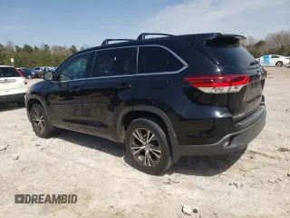 2017 Toyota Highlander LE with VIN 5TDBZRFH1HS454380, listed as a Copart auction lot 49449085 with 151,807 mi miles and Salvage title. Bid and sale history available at DreamBid. Image 2.