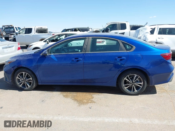 2024 Kia Forte LXS with VIN 3KPF24AD5RE728317, listed as a IAAI auction lot 42205454 with 32,694 mi miles and . Bid and sale history available at DreamBid. Image 14.