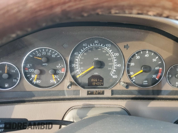 1999 Mercedes-Benz SL-Class with VIN WDBFA68F0XF186163, listed as a Copart auction lot 82669544 with 184,054 mi miles and Salvage Title. Bid and sale history available at carsss.com. Image 9.