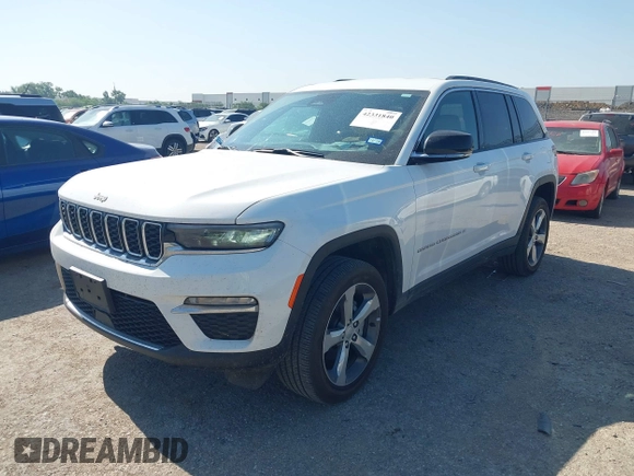 2025 Jeep Grand Cherokee Limited with VIN 1C4RJHBG7SC272351, listed as a IAAI auction lot 42331840 with 13,862 mi miles and . Bid and sale history available at DreamBid. Image 17.