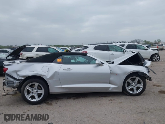 2019 Chevrolet Camaro 1LT with VIN 1G1FB3DS9K0133305, listed as a IAAI auction lot 41923076 with 78,371 mi miles and . Bid and sale history available at DreamBid. Image 13.