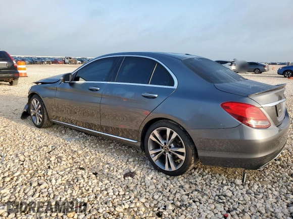 2018 Mercedes-Benz C 300 z VIN 55SWF4JB7JU263457, wystawiony jako Copart lot #58995055 z przebiegiem 78 538 mil mil oraz Szkoda całkowita • Salvage title. Historia ofert i sprzedaży dostępna na DreamBid. Obrazek 2.