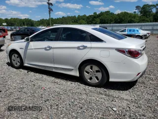 2012 Hyundai Sonata Hybrid z VIN KMHEC4A43CA059186, wystawiony jako Copart lot #55575405 z przebiegiem 217 801 mil mil oraz Szkoda całkowita • Salvage title. Historia ofert i sprzedaży dostępna na DreamBid. Obrazek 2.