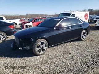2018 Mercedes-Benz E-Class E 300 with VIN WDDZF4KB4JA447699, listed as a Copart auction lot 73280172 with 10,101 mi miles. Bid and sale history available at carsss.com. Image 1.