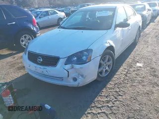 2006 Nissan Altima 2.5 with VIN 1N4AL11D46N340014, listed as a IAAI auction lot 41697482 with 165,757 mi miles. Bid and sale history available at carsss.com. Image 6.