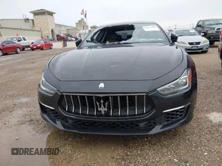 2018 Maserati Ghibli S Q4 GranLusso с VIN ZAM57YTL1J1280525, выставлен на аукционе IAAI как лот 42473369 с пробегом Не указан миль и . История ставок и продаж доступна на DreamBid. Изображение 11.