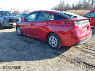 2020 Toyota Prius L Eco with VIN JTDKARFU3L3122388, listed as a IAAI auction lot 41649358 with 30,945 mi miles. Bid and sale history available at carsss.com. Image 3.