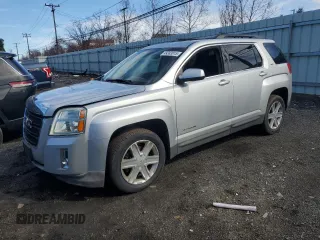 2011 GMC Terrain SLT-1 z VIN 2CTFLVE57B6449726, wystawiony jako Copart lot #49383815 z przebiegiem Nie podano mil oraz Czysty tytuł • Clean title. Historia ofert i sprzedaży dostępna na DreamBid. Obrazek 1.