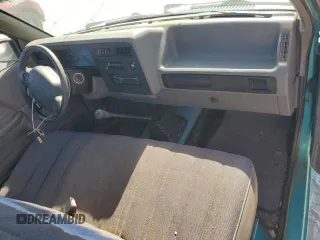 1996 Dodge Dakota with VIN 1B7FL26X9TW706385, listed as a Copart auction lot 77003174 with 146,228 mi miles and Salvage Title. Bid and sale history available at carsss.com. Image 8.
