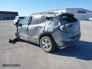 2020 GMC Terrain SLE with VIN 3GKALMEV4LL279388, listed as a IAAI auction lot 40593224 with 66,147 mi miles. Bid and sale history available at carsss.com. Image 3.