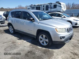 2011 Jeep Compass Latitude with VIN 1J4NT1FB0BD189881, listed as a Copart auction lot 51971015 with 95,951 mi miles and Clean Title. Bid and sale history available at carsss.com. Image 4.