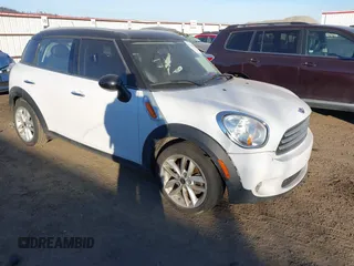 2012 MINI Countryman with VIN WMWZB3C55CWM03612, listed as a IAAI auction lot 41445142 with 217,495 mi miles and . Bid and sale history available at DreamBid. Image 1.