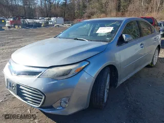2015 Toyota Avalon Hybrid XLE Touring with VIN 4T1BD1EB5FU038592, listed as a IAAI auction lot 41417309 with 212,795 mi miles. Bid and sale history available at carsss.com. Image 17.