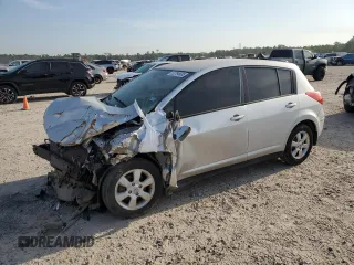 2010 Nissan Versa S with VIN 3N1BC1CP0AL385128, listed as a Copart auction lot 52794935 with 172,792 mi miles and Salvage title. Bid and sale history available at DreamBid. Image 1.