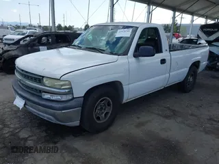 2002 Chevrolet Silverado 1500 with VIN 1GCEC14V82Z236404, listed as a IAAI auction lot 41970241 with 240,265 mi miles. Bid and sale history available at carsss.com. Image 2.