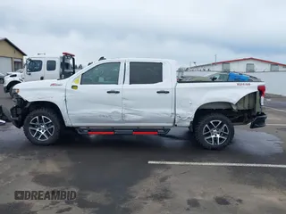 2019 Chevrolet Silverado 1500 LT Trail Boss with VIN 1GCPYFED2KZ261473, listed as a IAAI auction lot 41824661 with 88,206 mi miles and . Bid and sale history available at DreamBid. Image 15.
