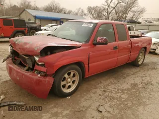 2001 Chevrolet Silverado 1500 LS with VIN 2GCEC19T411110961, listed as a Copart auction lot 49199325 with 212,257 mi miles and Salvage Title. Bid and sale history available at DreamBid. Image 1.