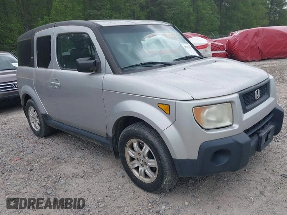 2006 Honda Element EX-P with VIN 5J6YH18756L014223, listed as a IAAI auction lot 42029555 with 252,799 mi miles. Bid and sale history available at carsss.com. Image 1.