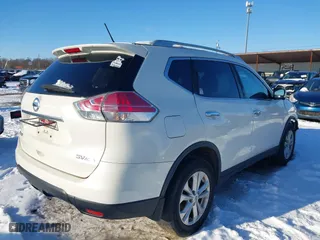 2016 Nissan Rogue S with VIN JN8AT2MV7GW145268, listed as a IAAI auction lot 41263367 with 80,838 mi miles. Bid and sale history available at carsss.com. Image 4.