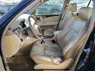 1998 Mercedes-Benz E 320 with VIN WDBJF25F4WA504385, listed as a Copart auction lot 79555844 with 392,558 mi miles and Clean Title. Bid and sale history available at DreamBid. Image 7.