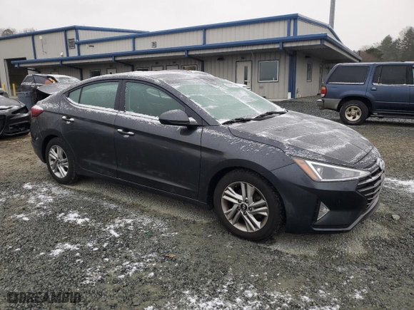 2020 Hyundai Elantra SEL with VIN 5NPD84LF9LH625957, listed as a Copart auction lot 46243135 with 61,967 mi miles and Salvage Title. Bid and sale history available at carsss.com. Image 4.