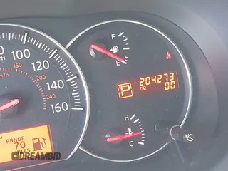 2010 Nissan Maxima SV z VIN 1N4AA5AP8AC855447, wystawiony jako IAAI lot #40655271 z przebiegiem 204 273 mil mil oraz . Historia ofert i sprzedaży dostępna na DreamBid. Obrazek 16.