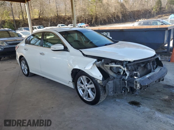 2014 Nissan Altima SV with VIN 1N4AL3AP7EC128319, listed as a Copart auction lot 49041385 with 310,988 mi miles and Salvage Title. Bid and sale history available at DreamBid. Image 4.