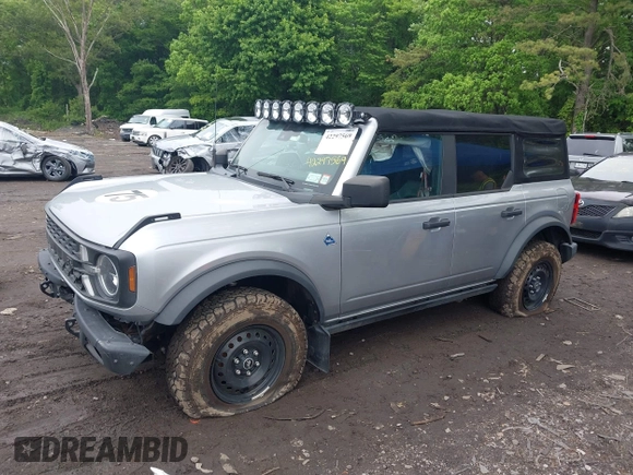 2022 Ford Bronco with VIN 1FMDE5BH4NLA78737, listed as a IAAI auction lot 42297569 with 23,504 mi miles and . Bid and sale history available at DreamBid. Image 14.