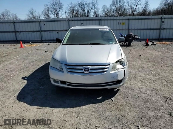 2007 Toyota Avalon XL z VIN 4T1BK36BX7U194144, wystawiony jako Copart lot #48680825 z przebiegiem 189 497 mil mil oraz Szkoda całkowita • Salvage title. Historia ofert i sprzedaży dostępna na DreamBid. Obrazek 10.