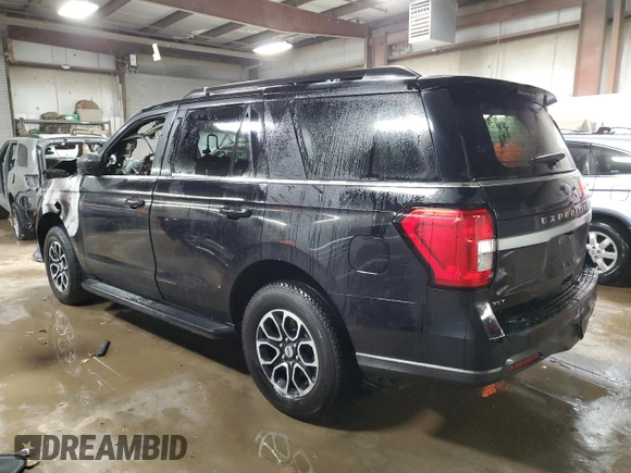 2022 Ford Expedition XLT with VIN 1FMJU1JTXNEA58503, listed as a Copart auction lot 44536905 with 0 mi miles and Non Repairable. Bid and sale history available at carsss.com. Image 2.