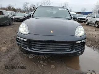 2018 Porsche Cayenne S z VIN WP1AB2A23JLA60752, wystawiony jako Copart lot #44623825 z przebiegiem 86 605 mil mil oraz Szkoda całkowita • Salvage title. Historia ofert i sprzedaży dostępna na DreamBid. Obrazek 5.