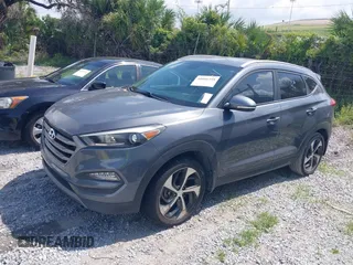 2016 Hyundai Tucson Limited with VIN KM8J33A29GU249098, listed as a IAAI auction lot 40066198 with 92,627 mi miles. Bid and sale history available at carsss.com. Image 2.