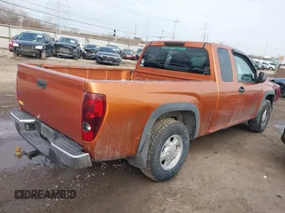 2005 GMC Canyon SLE Z85 with VIN 1GTCS196858102742, listed as a IAAI auction lot 41714279 with 166,436 mi miles. Bid and sale history available at carsss.com. Image 4.